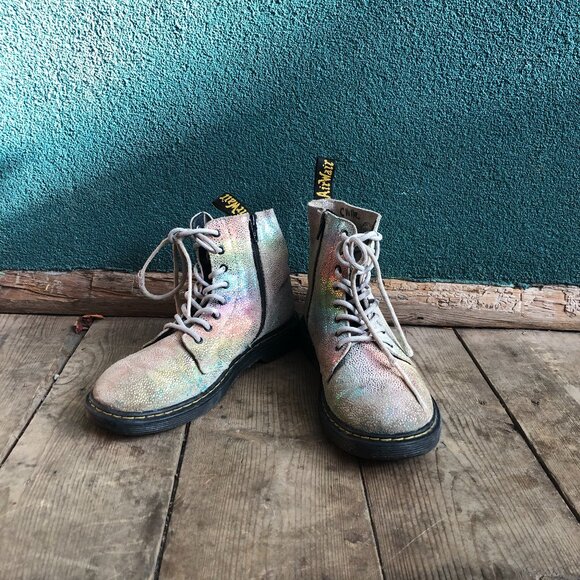 Dr Martens 1460 Pascal Boots Girls Size 6 US Rainbow Glitter Leather Laces Zip - Picture 1 of 10